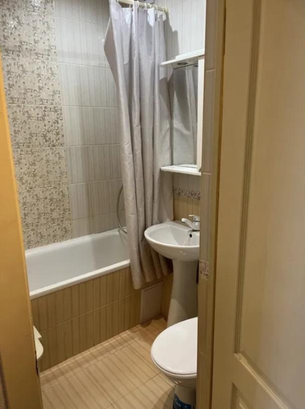 Квартира, 1-кімн., Харьков, Павлово Поле, Науки пр.