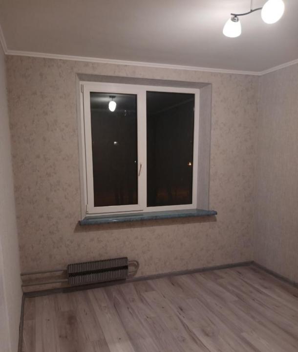 Квартира, 2-кімн., Харьков, 608м/р, Гвардейцев Широнинцев