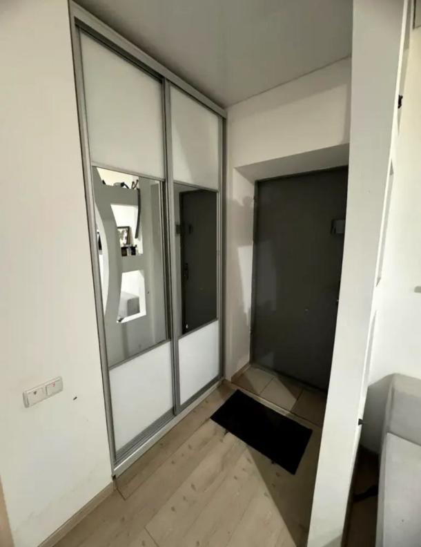 Квартира, 2-кімн., Харьков, 1 Северная Салтовка, Родниковая (Красного милиционера, Кирова)