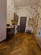 гостинка, Харьков, Спортивная метро, Добровольцев (Молодой Гвардии)