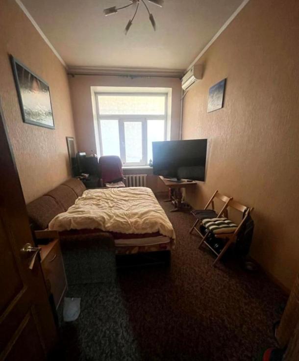 Квартира, 3-кімн., Харьков, Госпром, Независимости пр. (Правды пр.)