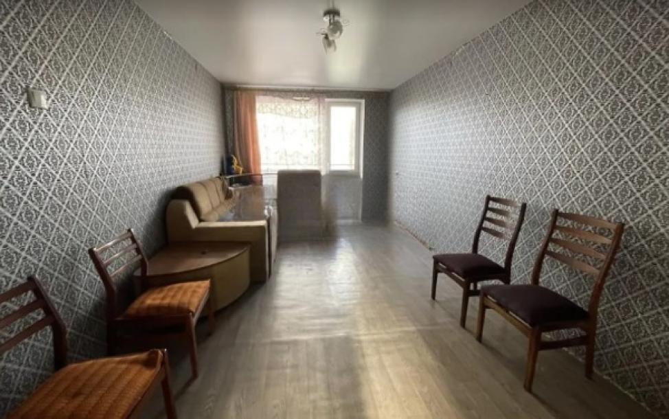 Квартира, 2-кімн., Харьков, 604м/р, Тракторостроителей просп.