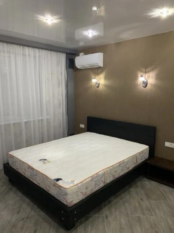 Квартира, 4-кімн., Харьков, Алексеевка, Ахсарова