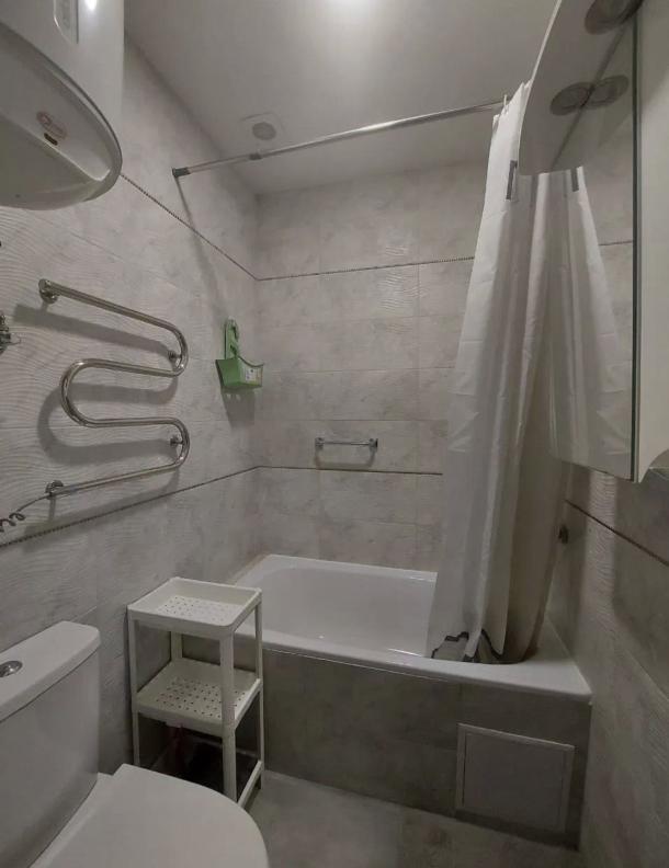 Гостинка, Харьков, Центральный рынок метро, Резниковский взд