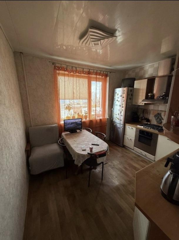 Квартира, 2-кімн., Харьков, Павлово Поле, Европейская (Новгородская)