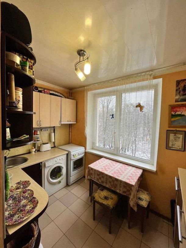 Купить квартира, Харьков, Салтовка, Непокоренных (Героев Труда)