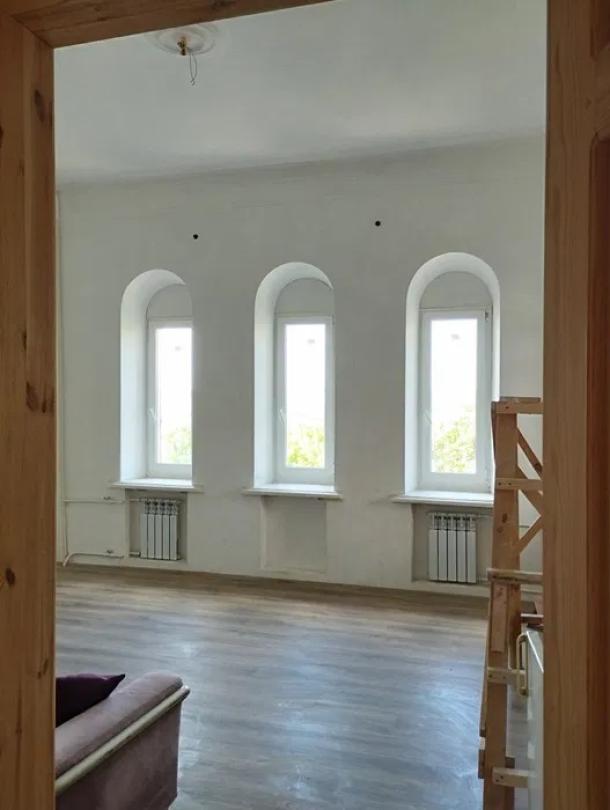 Квартира, 2-кімн., Харьков, Центр, Людмилы Гурченко пер. (Саммеровский пер.)