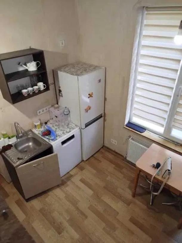 Купить гостинка, Харьков, Центральный рынок метро, Резниковский пер.