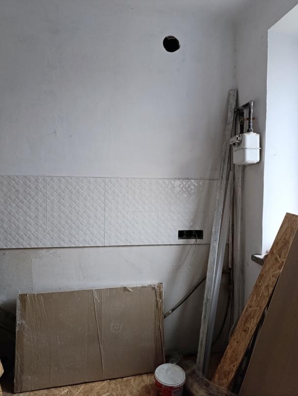 Квартира, 1-кімн., Чугуев, Чугуевский район