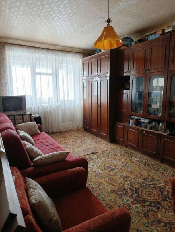 Квартира, 1-кімн., Чугуев, Чугуевский район