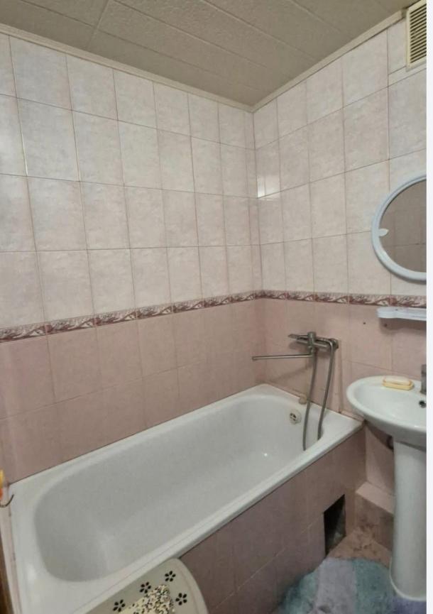 Квартира, 1-кімн., Харьков, Одесская, Аэрокосмический просп. (Гагарина проспект)