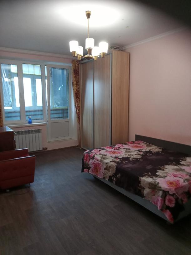 Квартира, 2-кімн., Харьков, Новые Дома, Каденюка (Танкопия)