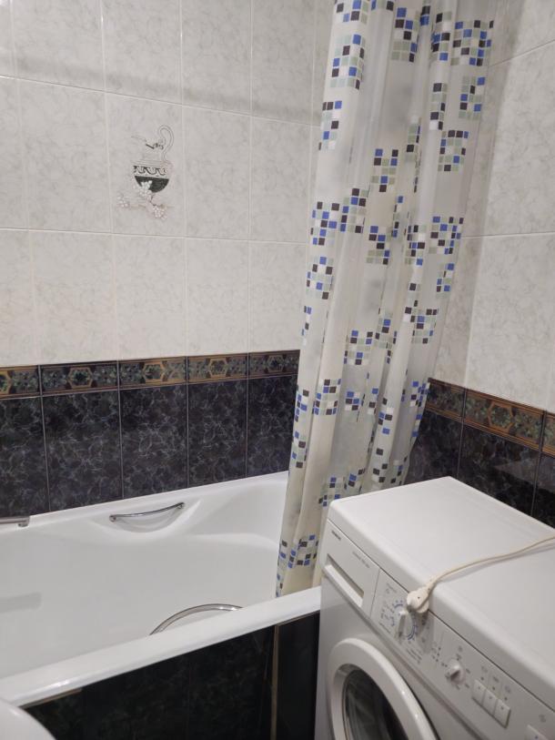 Квартира, 2-кімн., Харьков, ХТЗ, Индустриальный просп. (Фрунзе проспект)