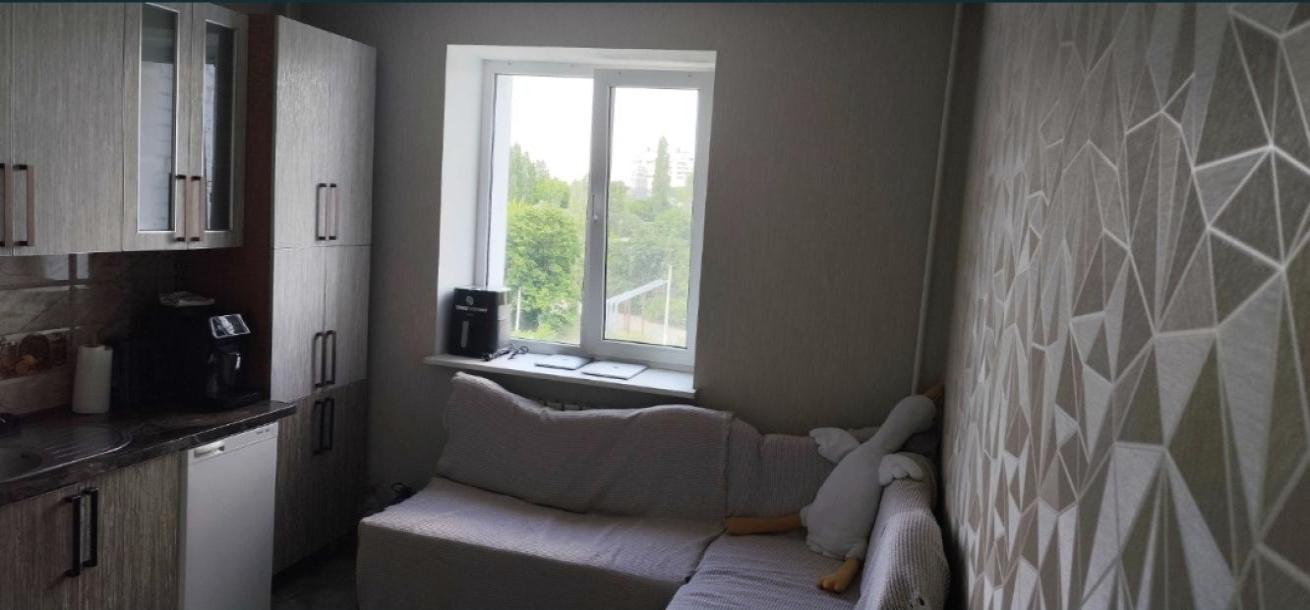 Квартира, 1-кімн., Солоницевка, Харьковский район, Независимости (Луначарского,70 Лет Октября, Буденого)