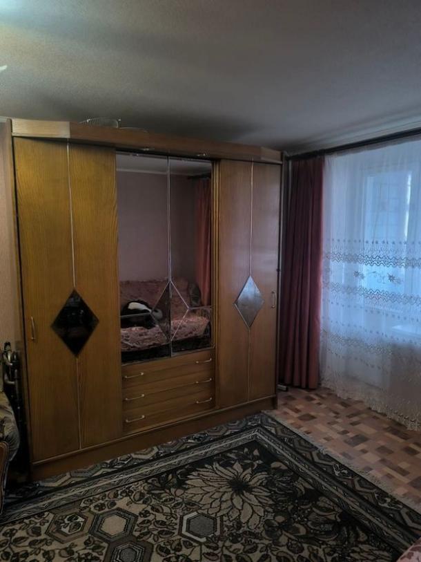 Квартира, 1-кімн., Харьков, Гагарина метро , Аэрокосмический просп. (Гагарина проспект)