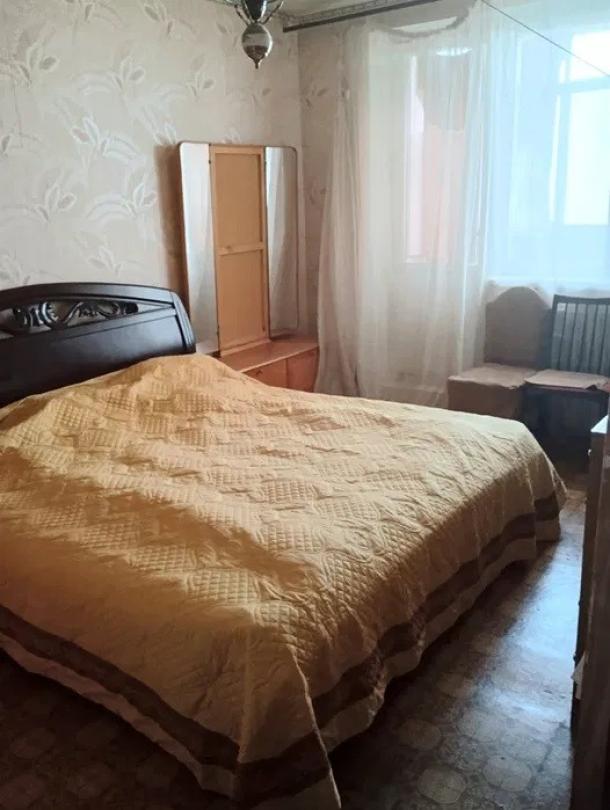 Квартира, 3-кімн., Харьков, Холодная Гора, Холодногорская (Елизарова)