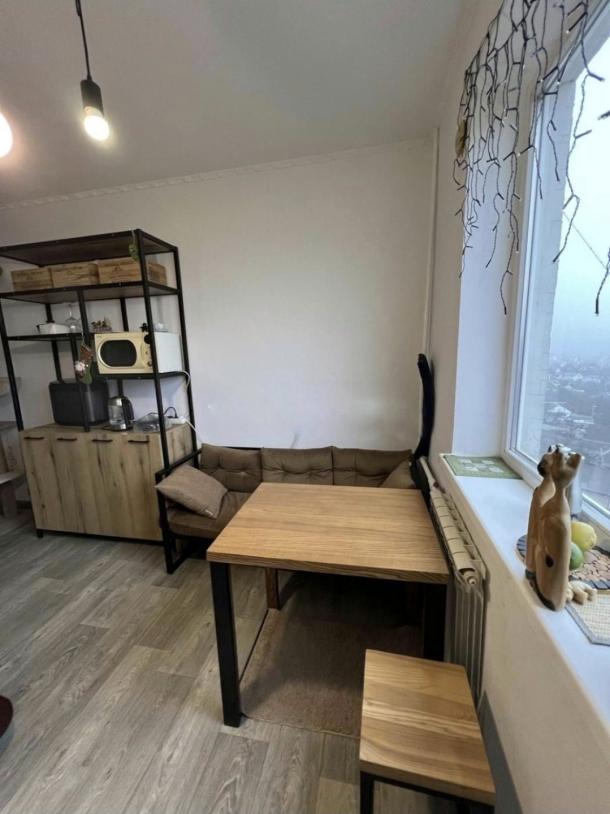 Квартира, 2-кімн., Харьков, Залютино, Борзенко