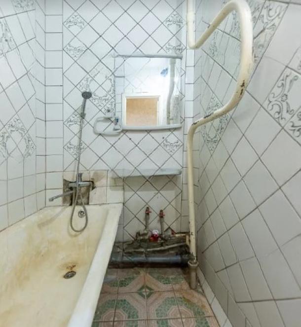 Квартира, 3-кімн., Харьков, Алексеевка, Ахсарова