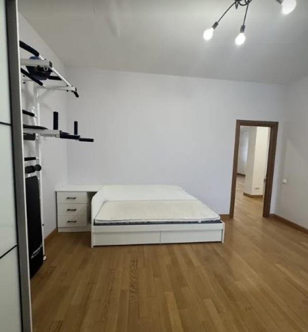 Квартира, 5-кімн., Харьков, Нагорный, Алчевских