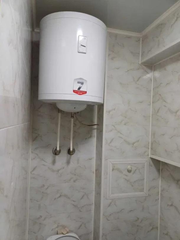 Гостинка, Харьков, Защитников Украины метро, Героев Харькова пр-т