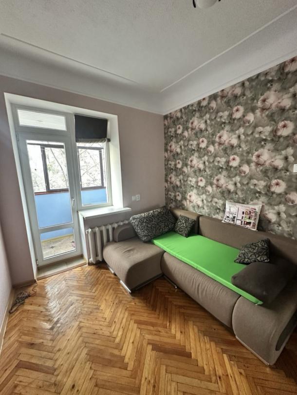 Квартира, 3-кімн., Харьков, Госпром, Чичибабина (Котовского)