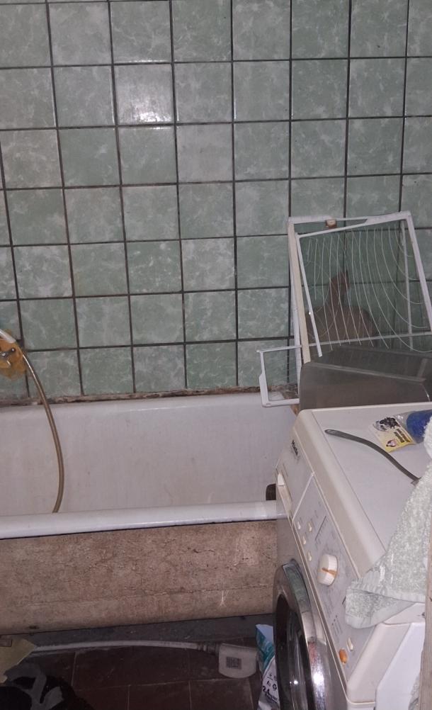 Квартира, 3-кімн., Харьков, 1 Северная Салтовка, Гвардейцев Широнинцев