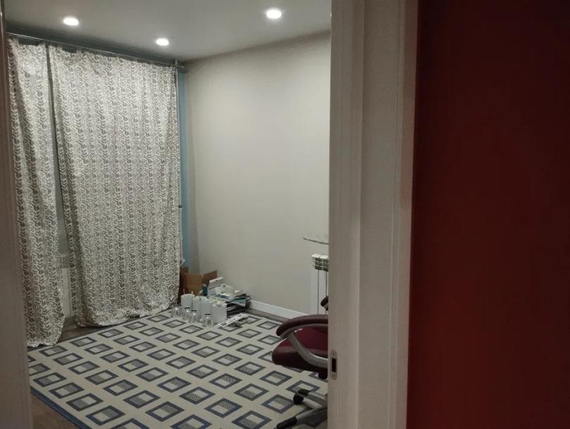 Квартира, 3-кімн., Харьков, Алексеевка, Ахсарова