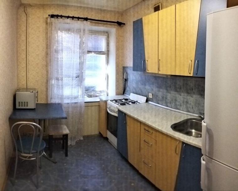 Квартира, 1-кімн., Харьков, Павлово Поле, 23 Августа