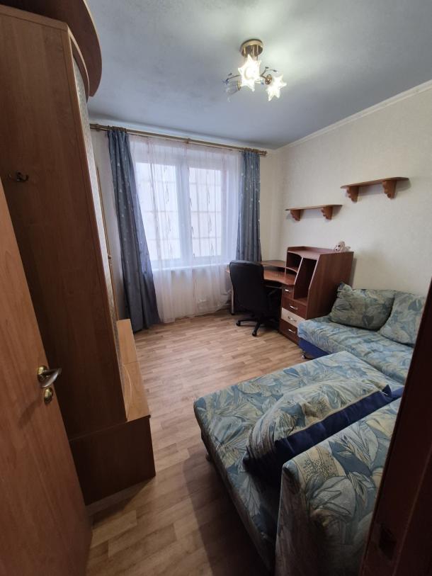 Квартира, 2-кімн., Харьков, 606Ам/р, Валентиновская