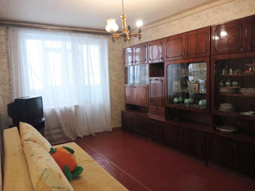 Квартира, 2-кімн., Харьков, 522м/р, Непокоренных (Героев Труда)