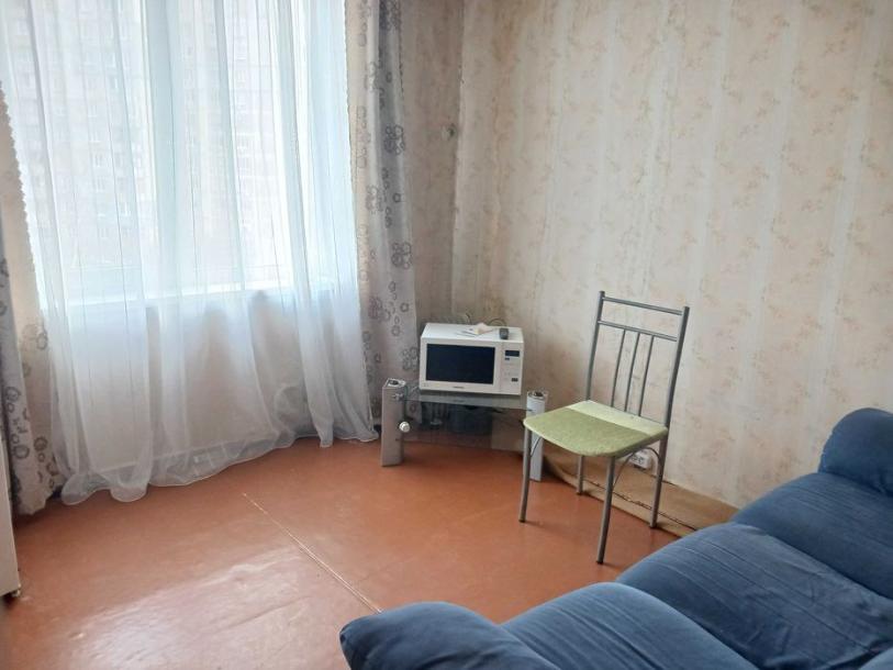 Квартира, 2-кімн., Харьков, 522м/р, Непокоренных (Героев Труда)