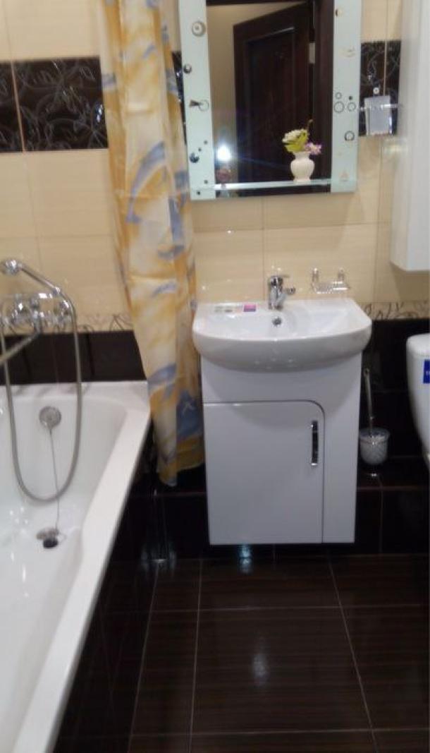 Квартира, 2-кімн., Харьков, 608м/р, Гвардейцев Широнинцев