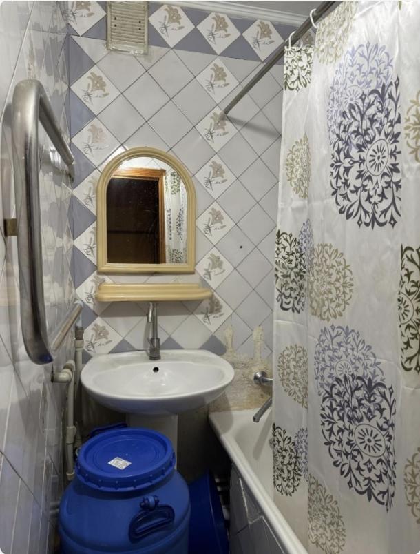 Квартира, 3-кімн., Харьков, 656м/р, Юбилейный пр. (50 лет ВЛКСМ пр.)