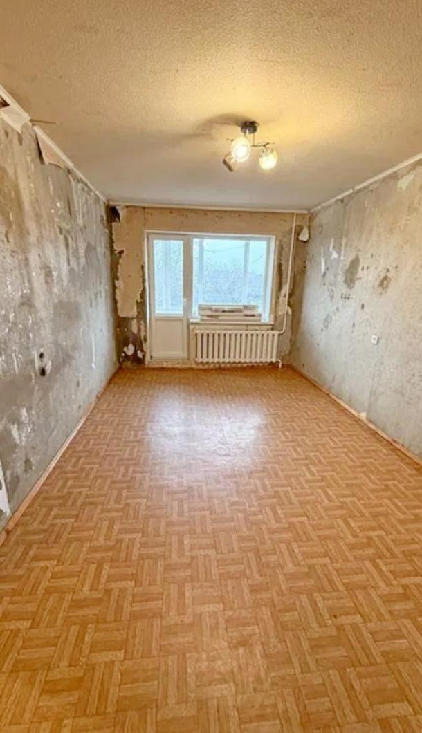 Квартира, 1-кімн., Чугуев, Чугуевский район, Аграрная пл.