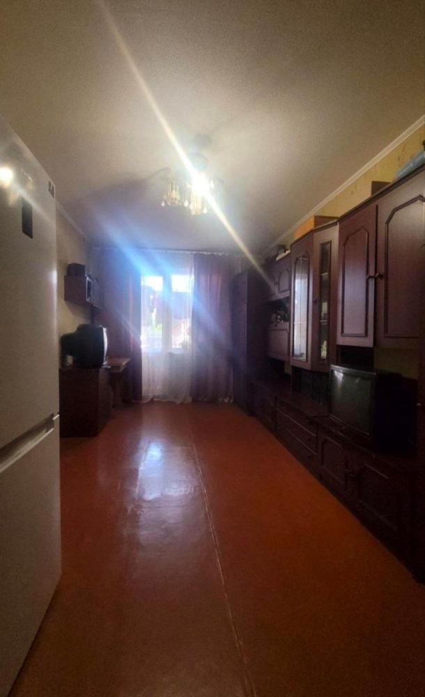 Квартира, 3-кімн., Харьков, 520м/р, Гвардейцев Широнинцев