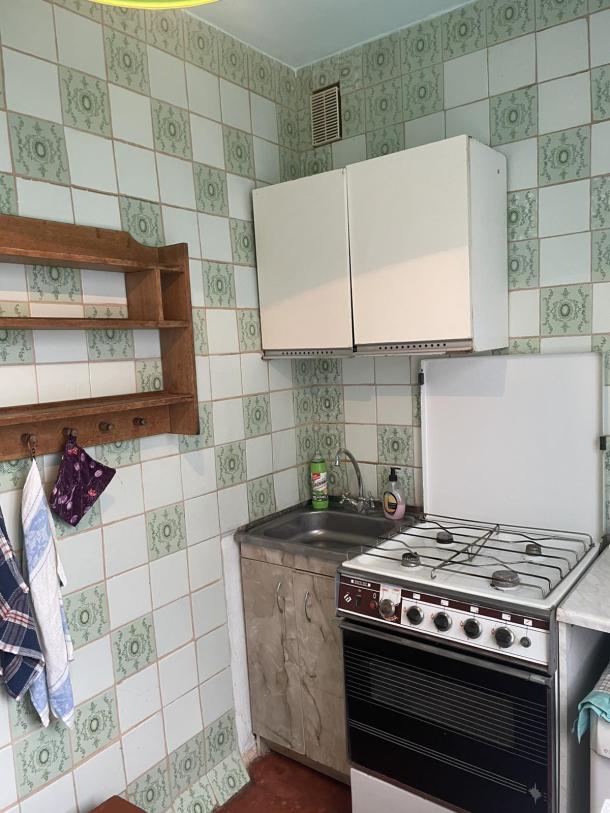 Квартира, 3-кімн., Харьков, 533м/р, Тракторостроителей просп.