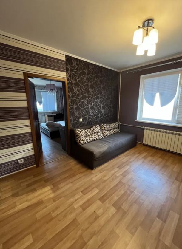 Квартира, 3-кімн., Харьков, Павловка, Клочковская