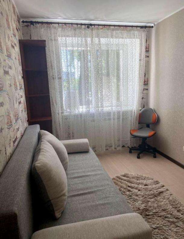 Квартира, 2-кімн., Харьков, Гагарина метро , Гимназическая наб. (Красношкольная набережная)