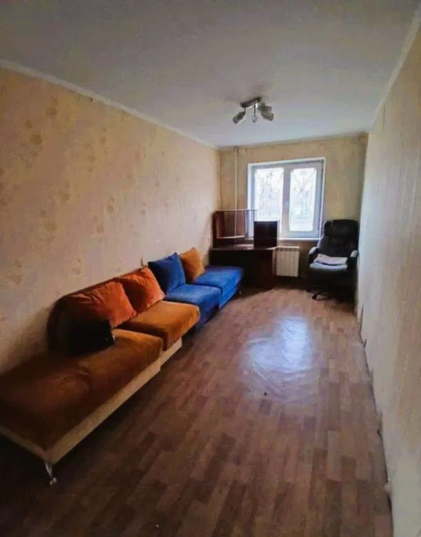 Квартира, 2-кімн., Харьков, 603м/р, Тракторостроителей просп.