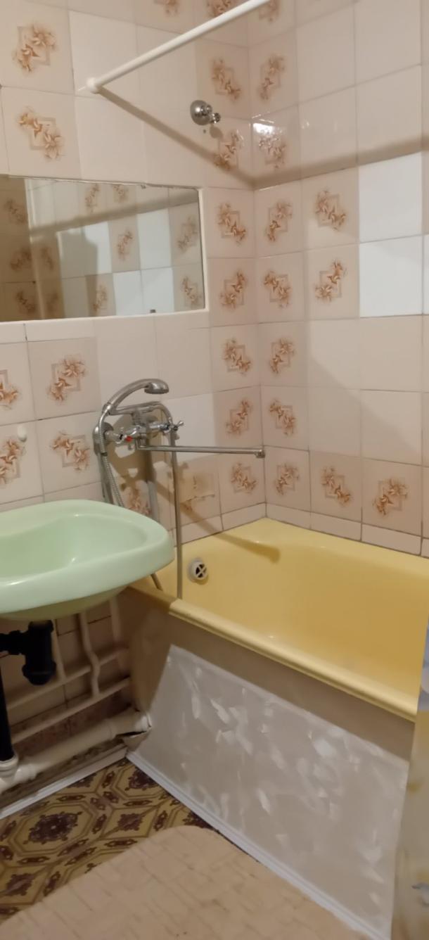 Квартира, 1-кімн., Харьков, 5 Северная Салтовка, Метростроителей