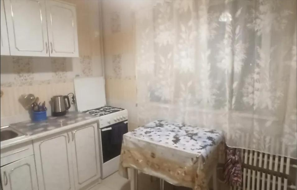 Квартира, 2-кімн., Харьков, 3 Северная Салтовка, Гвардейцев Широнинцев