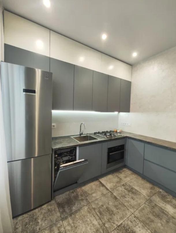 Квартира, 2-кімн., Харьков, Новые Дома, Героев Харькова пр-т