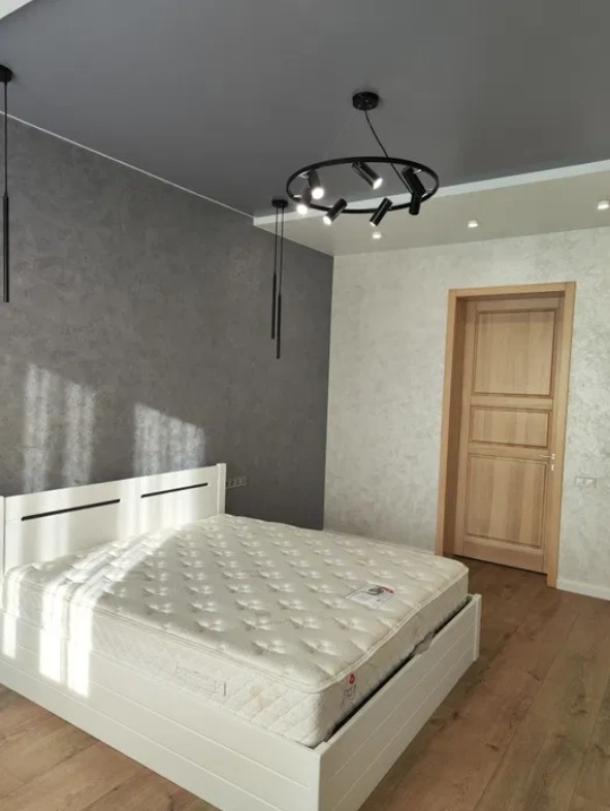 Квартира, 2-кімн., Харьков, Новые Дома, Героев Харькова пр-т