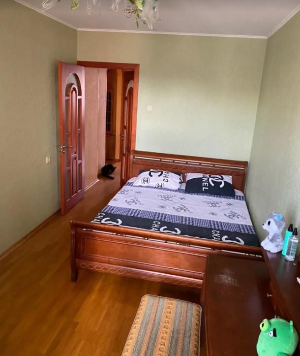 Квартира, 3-кімн., Харьков, Защитников Украины метро, Героев Харькова пр-т