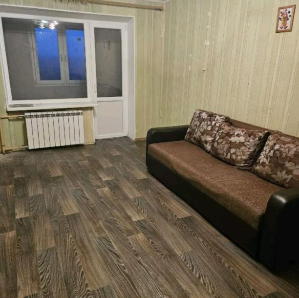 Квартира, 1-кімн., Харьков, Новые Дома, Ньютона