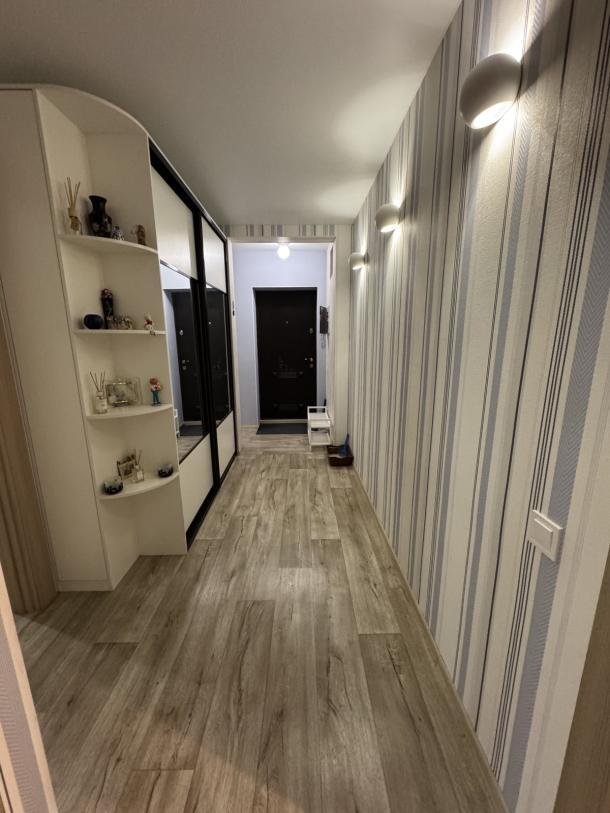 Квартира, 3-кімн., Харьков, 1 Северная Салтовка, Леся Сердюка (Командарма Корка)