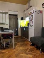 гостинка, Харьков, Защитников Украины метро, Добровольцев (Молодой Гвардии)