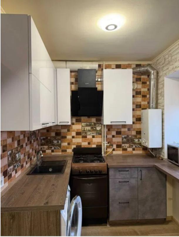 Квартира, 3-кімн., Харьков, Алексеевка, Клочковская