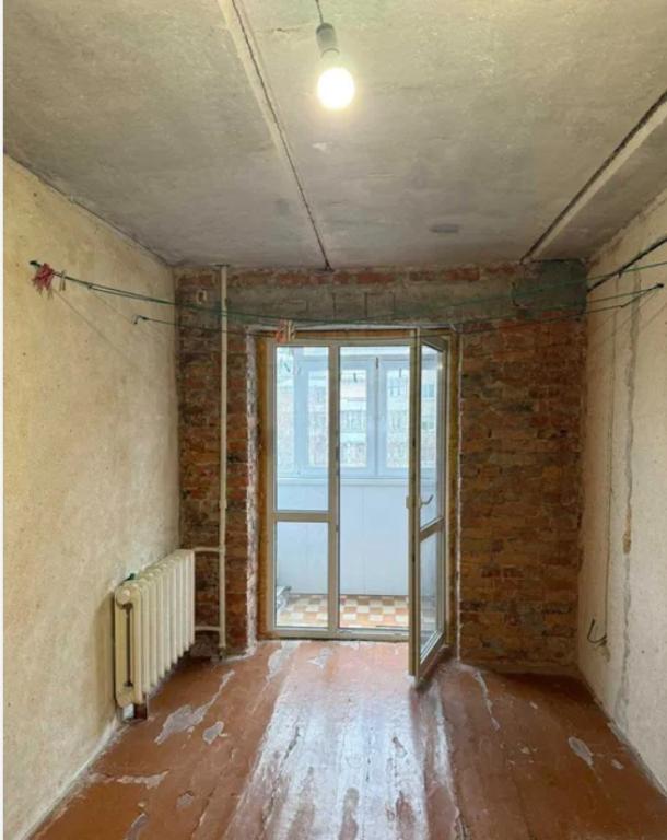 Квартира, 3-кімн., Харьков, Алексеевка, Клочковская