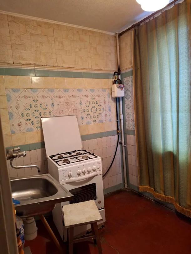 Квартира, 2-кімн., Харьков, 607м/р, Тракторостроителей просп.